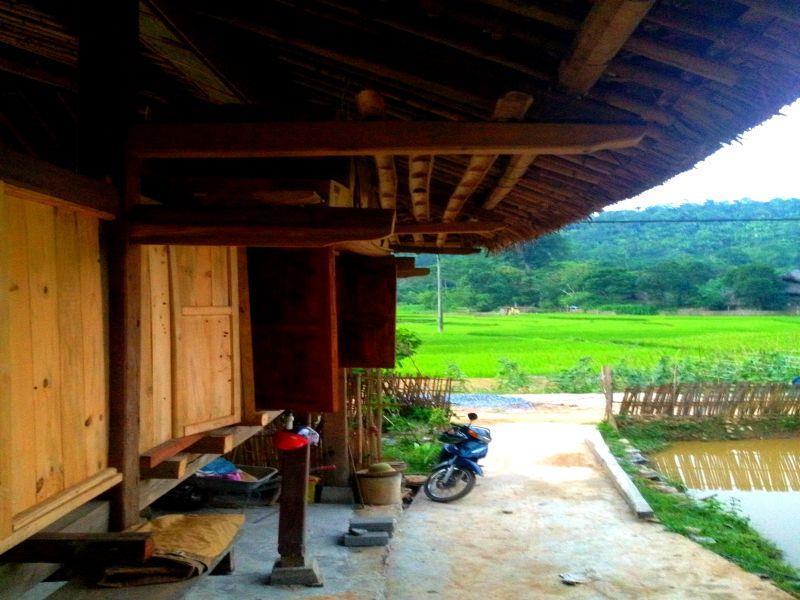 河江Thon Tha Tay Stilt House公寓 外观 照片